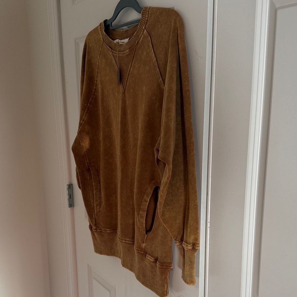 NWOT Acid Washed Pullover Sweatshirt Mustard Yellow - Picture 5 of 6